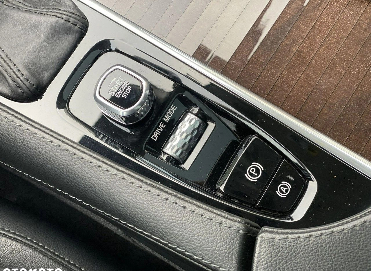 Volvo XC 90 cena 150000 przebieg: 78000, rok produkcji 2019 z Pyskowice małe 781